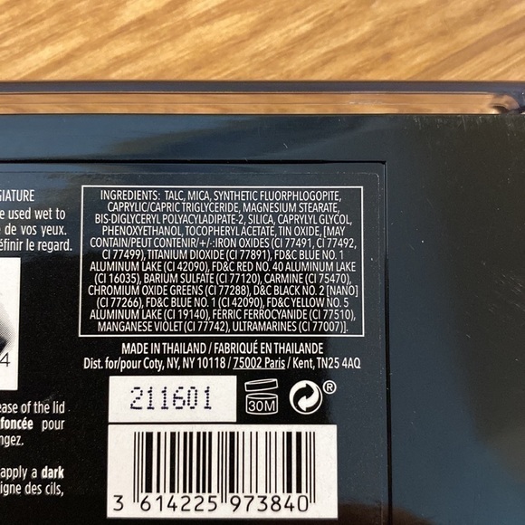 RIMMEL London Magnif’Eyes  SPICE Edition Eye Contouring Palette NWT - Picture 4 of 4